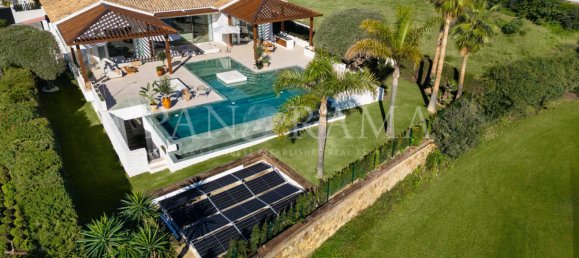 6 bedrooms Villa in Marbella, Spain No. 105798 30