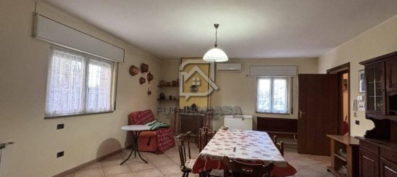 6-salle Villa à Apice, Italy No. 84112 23