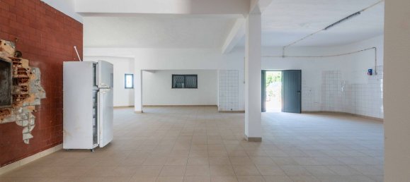 3 bedrooms House in Guia, Portugal No. 141656 7