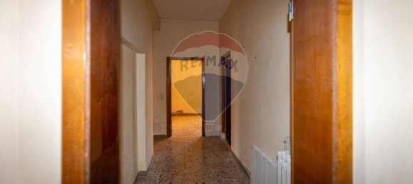 5 rooms Apartment in Jesi, Italy No. 2462 8