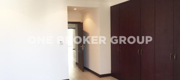 Villa de 4 dormitorios en Palm Jumeirah, UAE No. 255 3