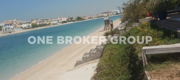 Villa de 4 dormitorios en Palm Jumeirah, UAE No. 255 10