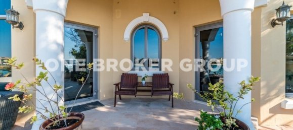 Villa de 4 dormitorios en Palm Jumeirah, UAE No. 255 8