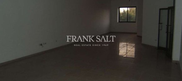 480m² Office in Marsa, Malta No. 11873 2