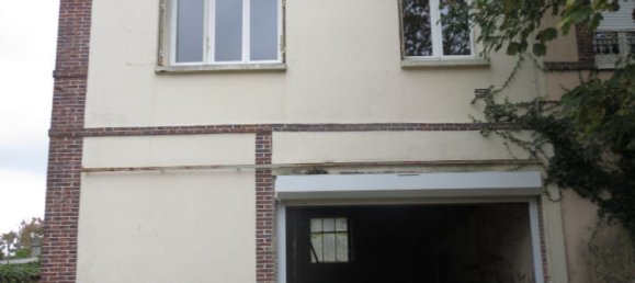 4 Schlafzimmer Gebäude in La Loupe, France, Nr. 89718 20