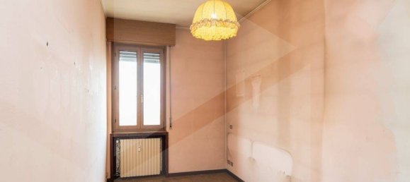 4 rooms Apartment in Monza, Italy No. 26632 15