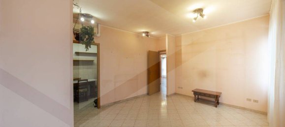 4 rooms Apartment in Monza, Italy No. 26632 21