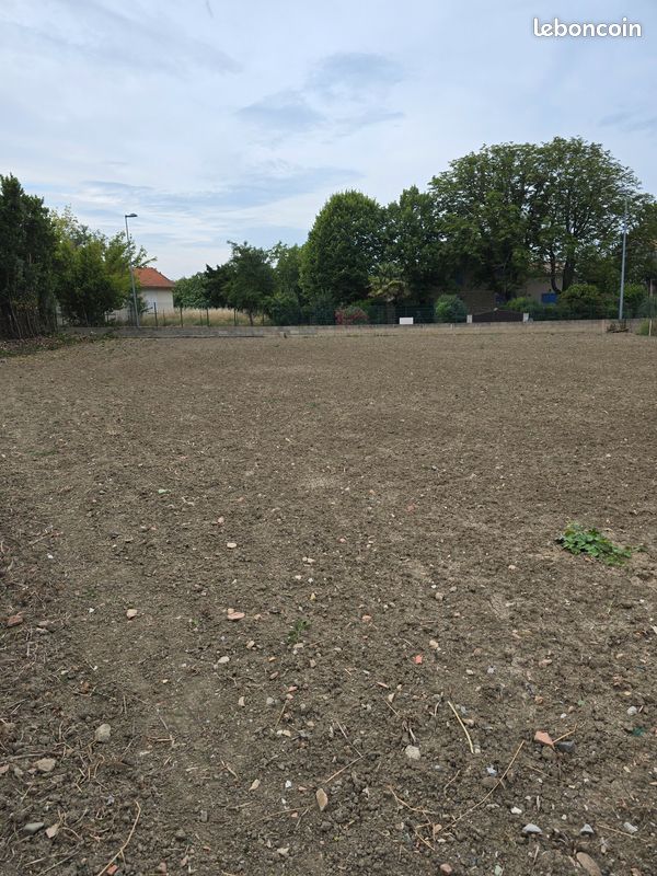  Land in Castelnaudary, France No. 284825