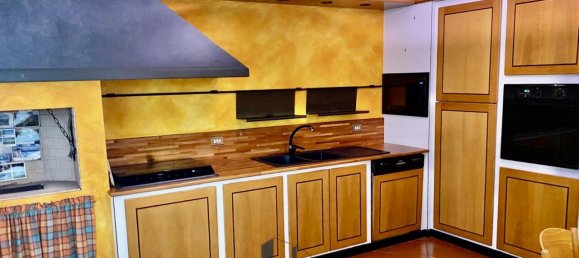 5 rooms House in Quinto di Treviso, Italy No. 40489 8