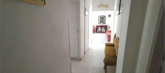 Apartamento de 3 divisões em Portici, Italy N.º 31582 8