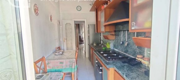 Apartamento de 3 divisões em Portici, Italy N.º 31582 20