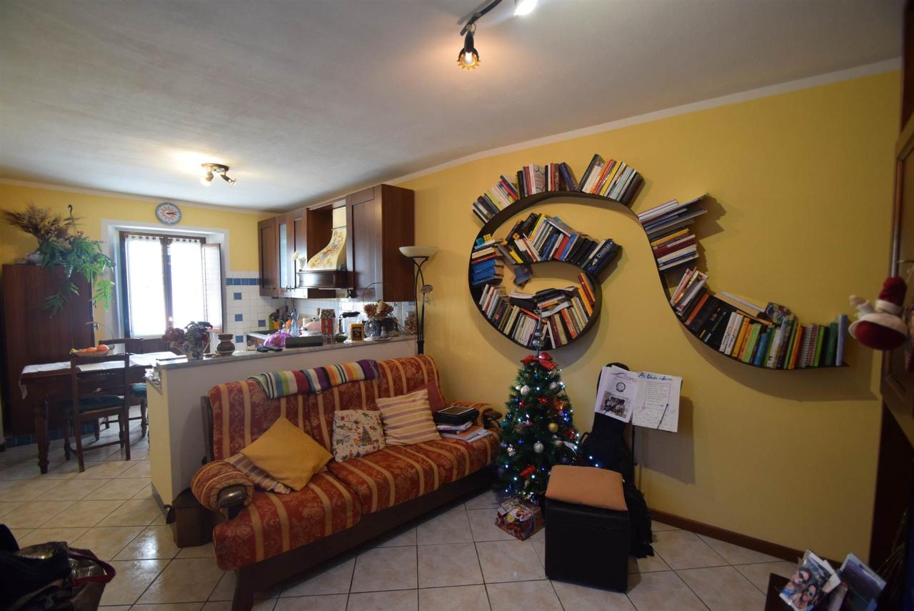 3 rooms House in Ponte dell'Olio, Italy No. 30908