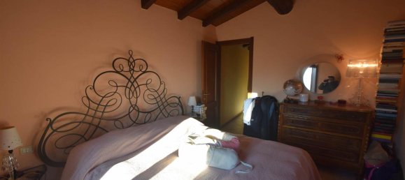 3 rooms House in Ponte dell'Olio, Italy No. 30908 48