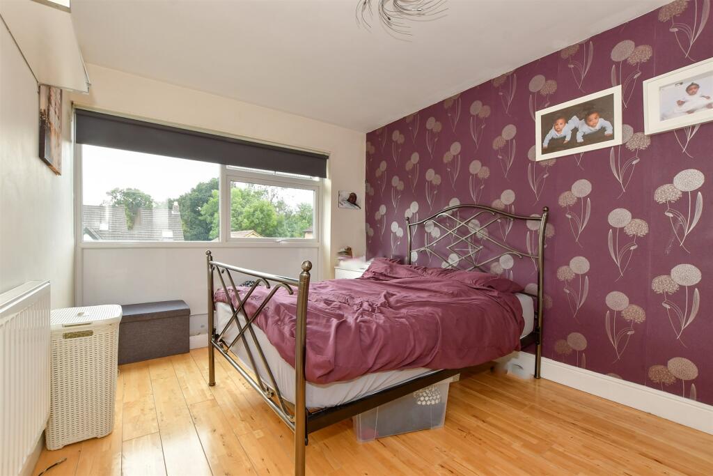 2 chambres Appartement à Chingford, United Kingdom No. 4044