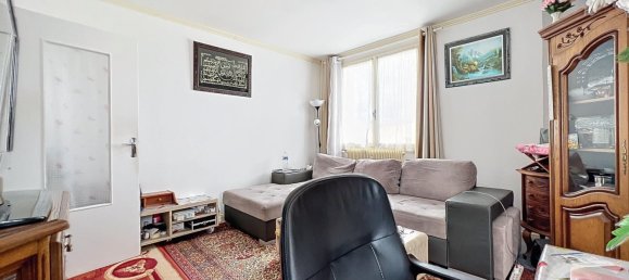 1 bedroom Apartment in Troyes, France No. 77487 2