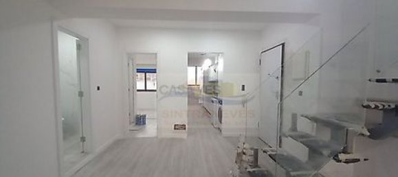 3 Schlafzimmer Doppelhaus in Costa da Caparica, Portugal, Nr. 30529 7