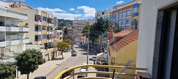 3 Schlafzimmer Doppelhaus in Costa da Caparica, Portugal, Nr. 30529 2