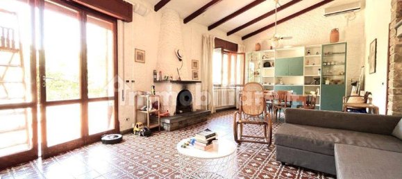 Вилла с 4 спальнями в Пьетрасанта, Италия № 264397 8