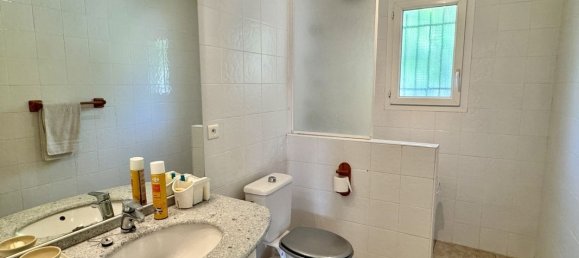 3 Schlafzimmer Haus in Narbonne, France, Nr. 336095 12