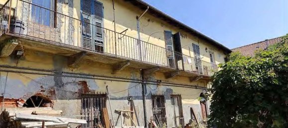 5 rooms House in Novi Ligure, Italy No. 209418 3