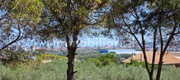 7 bedrooms Villa in Spoltore, Italy No. 269091 43