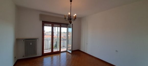 5 rooms Apartment in Vigevano, Italy No. 216752 10