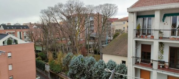 5 rooms Apartment in Vigevano, Italy No. 216752 8