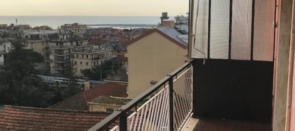 2 rooms Apartment in Rapallo, Italy No. 103228 2