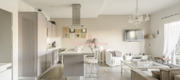 3 Schlafzimmer Wohnung in Bry-sur-Marne, France, Nr. 147447 2