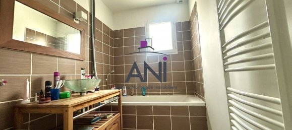 4 bedrooms House in Seine-Maritime, France No. 360157 5