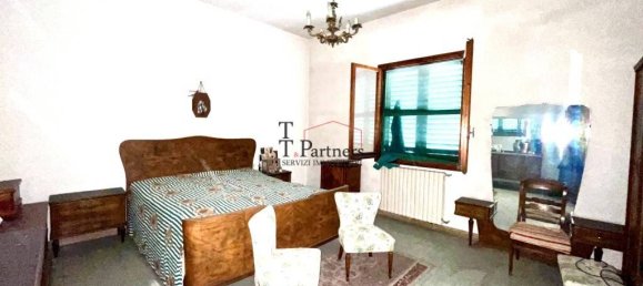 3 Schlafzimmer Haus in Florence, Italy, Nr. 299433 9