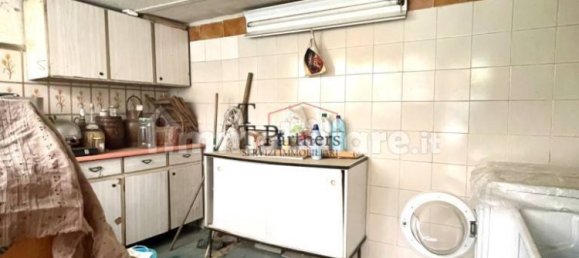 3 Schlafzimmer Haus in Florence, Italy, Nr. 299433 5