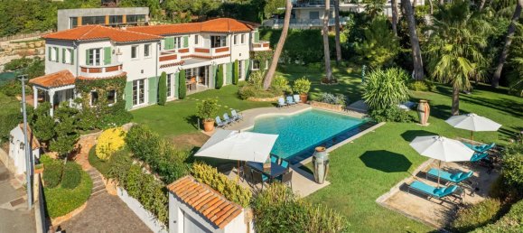 5 bedrooms Villa in Antibes, France No. 91 3