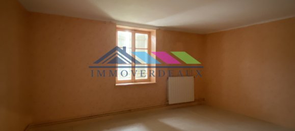 Adosado de 5 dormitorios en Croismare, France No. 228650 9