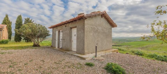 6 rooms House in Castel del Piano, Italy No. 79798 11