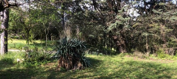 Casa de 3 dormitorios en Uzes, France No. 203480 13