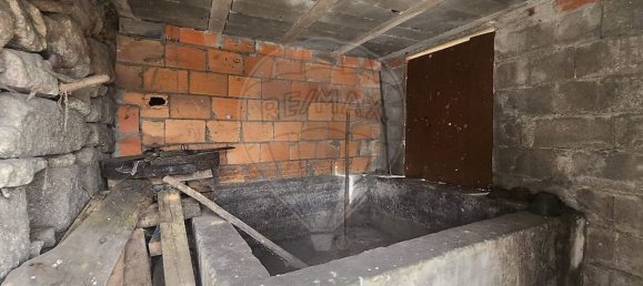 3 bedrooms House in Vouzela, Portugal No. 170479 12