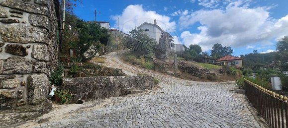 3 bedrooms House in Vouzela, Portugal No. 170479 17