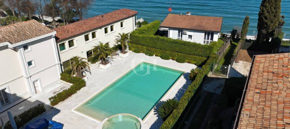 3 chambres Villa à Desenzano del Garda, Italy No. 152343 13