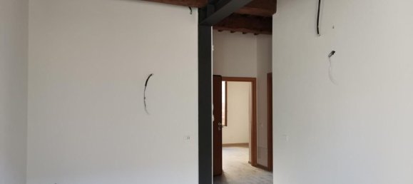 Apartamento de 3 divisões em Colle di Val d'Elsa, Italy N.º 200125 2