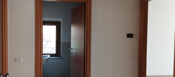 Apartamento de 3 divisões em Colle di Val d'Elsa, Italy N.º 200125 11