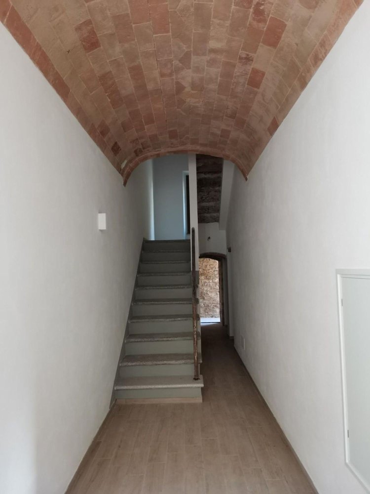 Apartamento de 3 divisões em Colle di Val d'Elsa, Italy N.º 200125