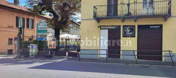 3غرفة عقار تجاري في Varese, Italy رقم 272726 24