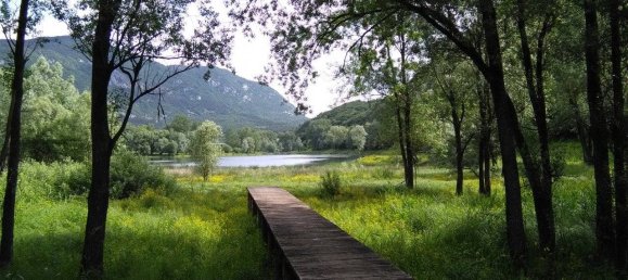 Квартира с 2 спальнями в Вальелаги, Италия № 223269 2