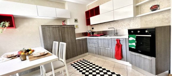 Квартира с 2 спальнями в Вальелаги, Италия № 223269 29