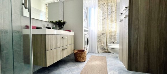 Квартира с 2 спальнями в Вальелаги, Италия № 223269 22