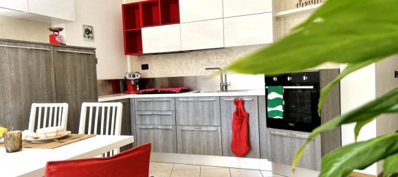 Квартира с 2 спальнями в Вальелаги, Италия № 223269 32