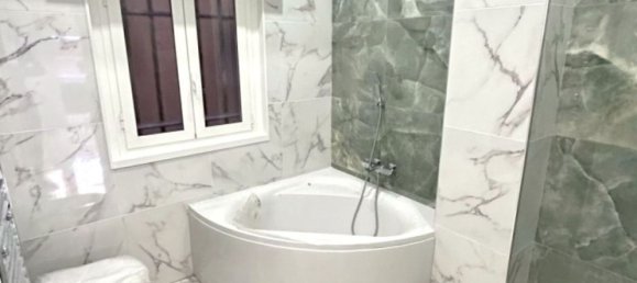 4 rooms Apartment in Rome, Italy No. 16864 12