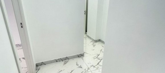 4 rooms Apartment in Rome, Italy No. 16864 9