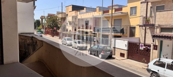 Edificio de 5 habitaciónes en Valenzano, Italy No. 289535 14